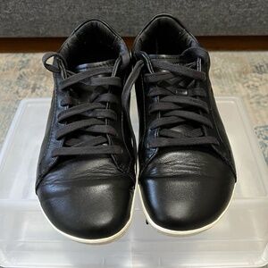 Preowned Vivobarefoot Geo Court Black Leather Sneakers Women US7 EU37